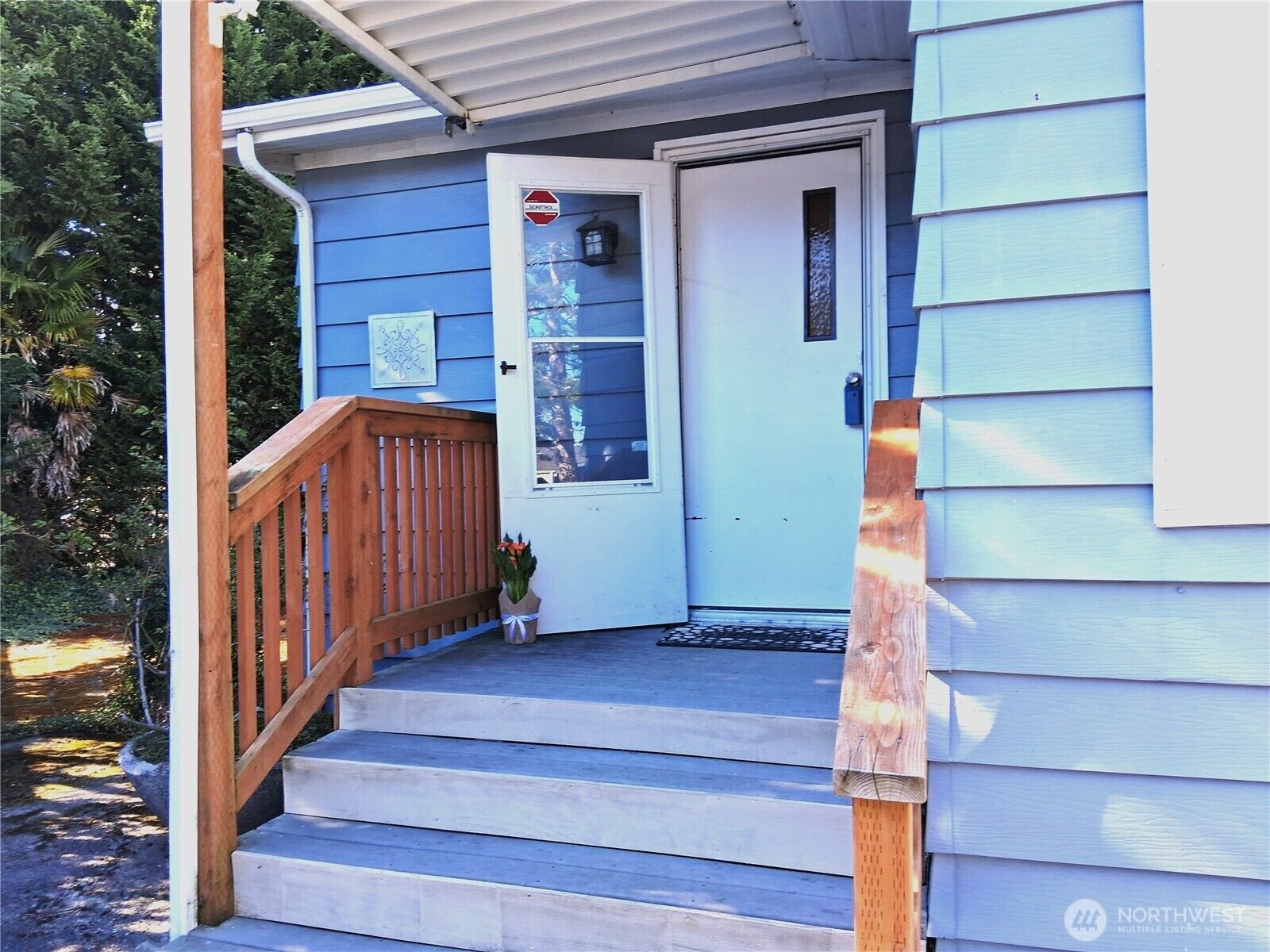 Property Photo: 815 124th Street SW 36 WA 98204