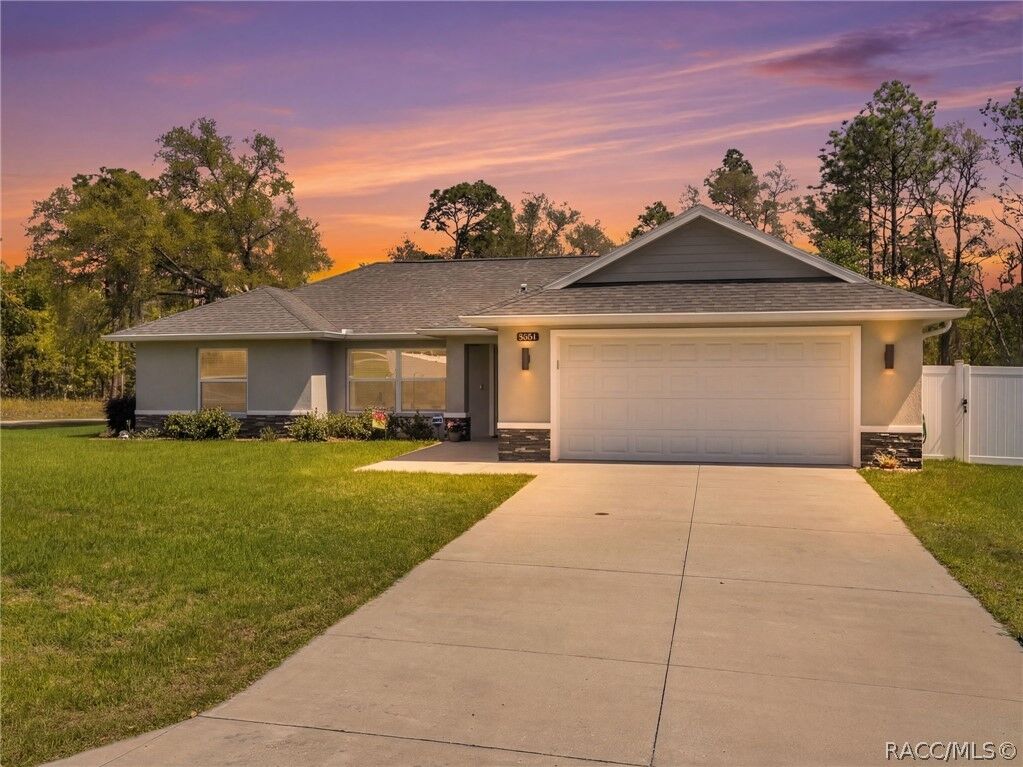 Property Photo:  5651 N Summerfield Point  FL 34434 