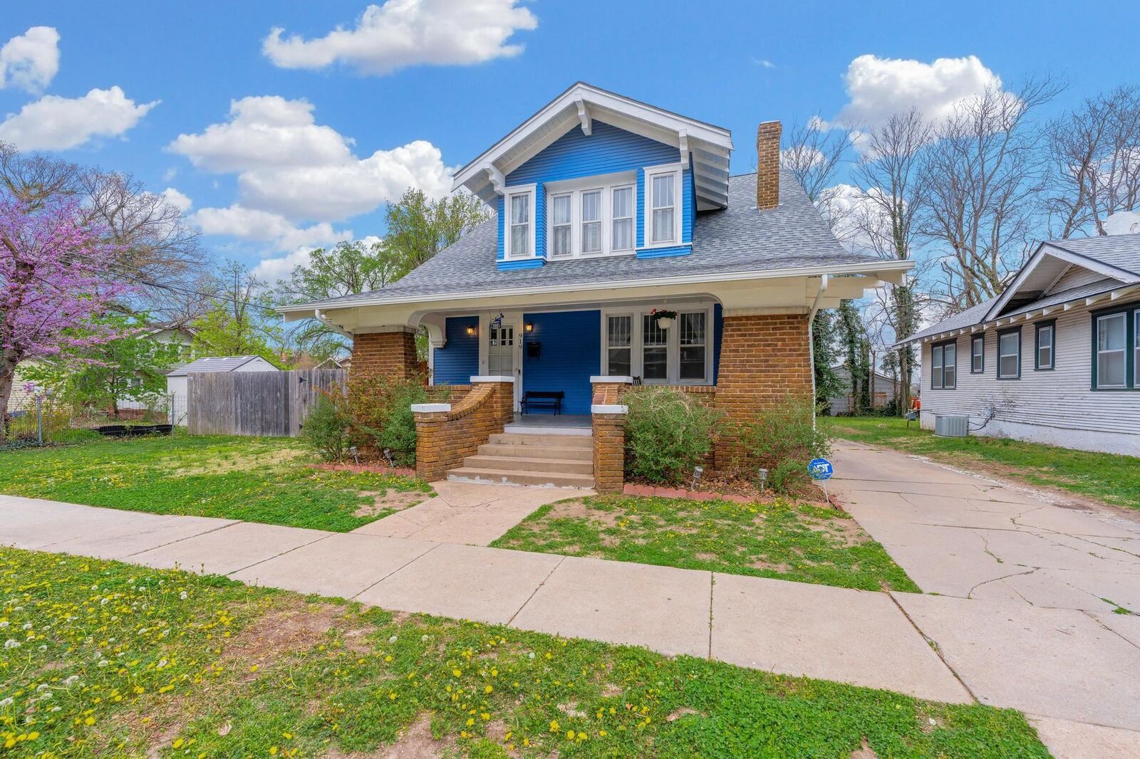 Property Photo:  919 N Rutan St  KS 67208 