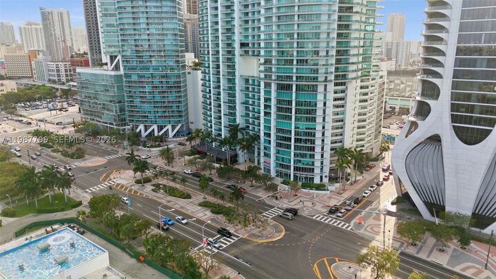 Property Photo:  900 Biscayne Blvd 4308  FL 33132 