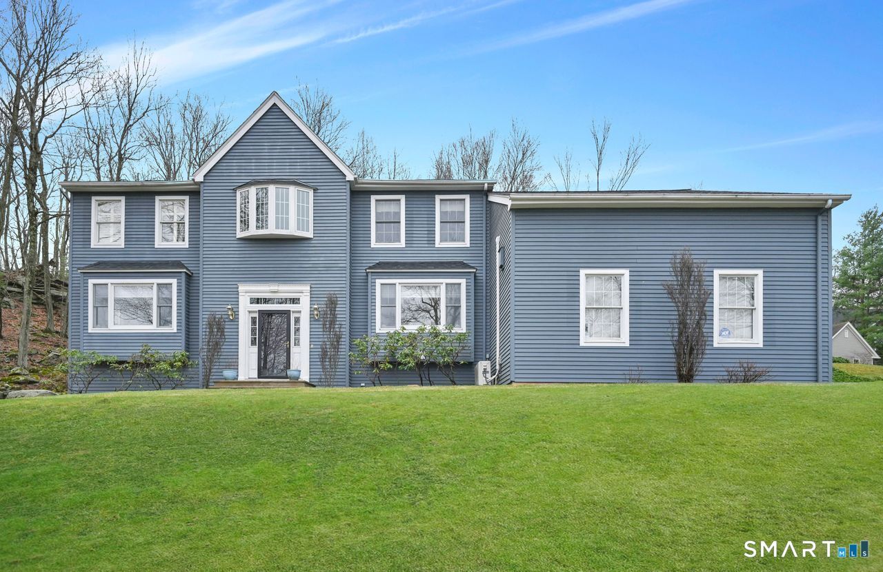 Property Photo:  104 Old Farms Road  CT 06073 