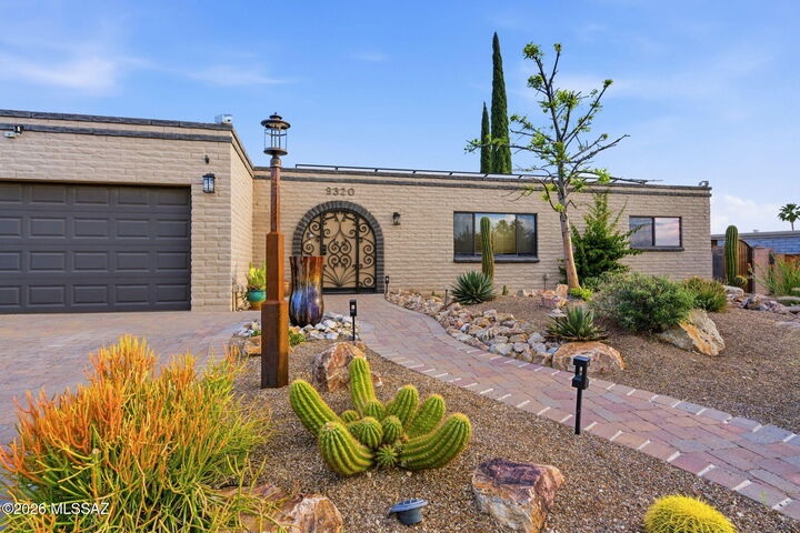 Property Photo:  9320 E Barbara Jean Place  AZ 85710 