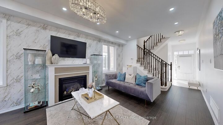 Property Photo:  1574 Edgecroft Drive  ON L1V 2P8 