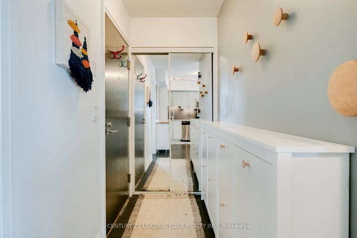 Property Photo:  3520 Danforth Avenue 611  ON M1L 1E5 