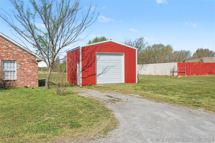 Property Photo:  1921 S 64th Street W  OK 74401 