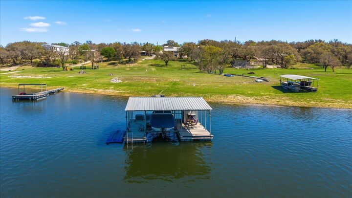 Property Photo:  25207 Lake View Drive  TX 78669 