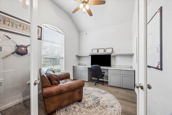 Property Photo:  320 Teakmill Trail  TX 78666 