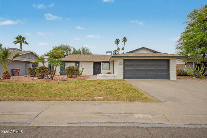 Property Photo:  8716 E Mitchell Drive  AZ 85251 