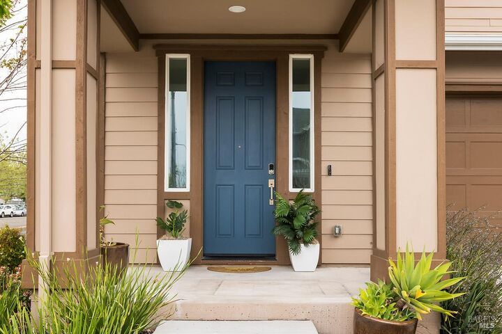 Property Photo: 1201 Del Rancho Way CA 94954