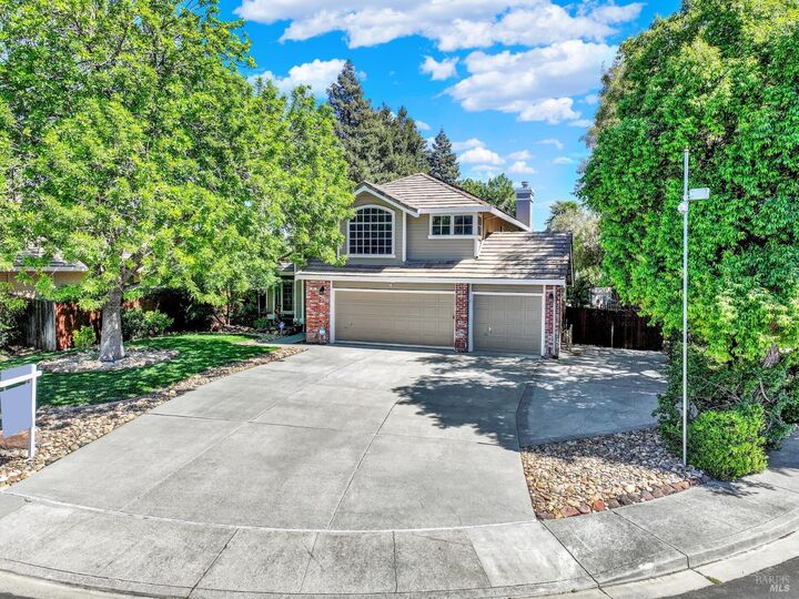 Property Photo:  691 Harvard Court  CA 95687 