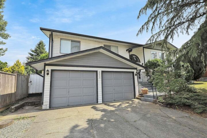 9230 212B Street — photo 1