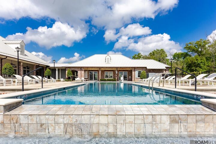 Property Photo:  2602 Morning Mist Dr  LA 70810 
