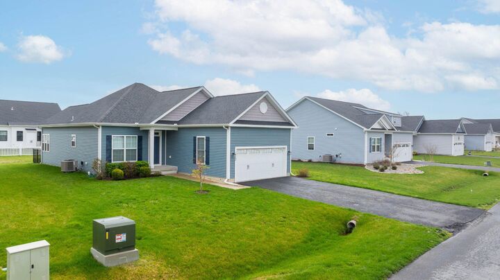 Property Photo:  14262 Schooner Run  DE 19941 