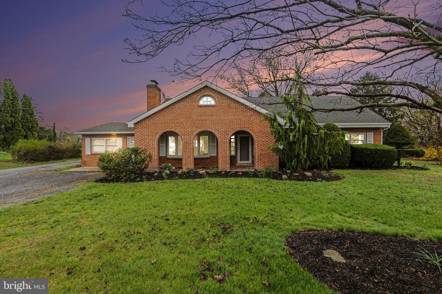 Property Photo: 205 N Middlesex Road PA 17013