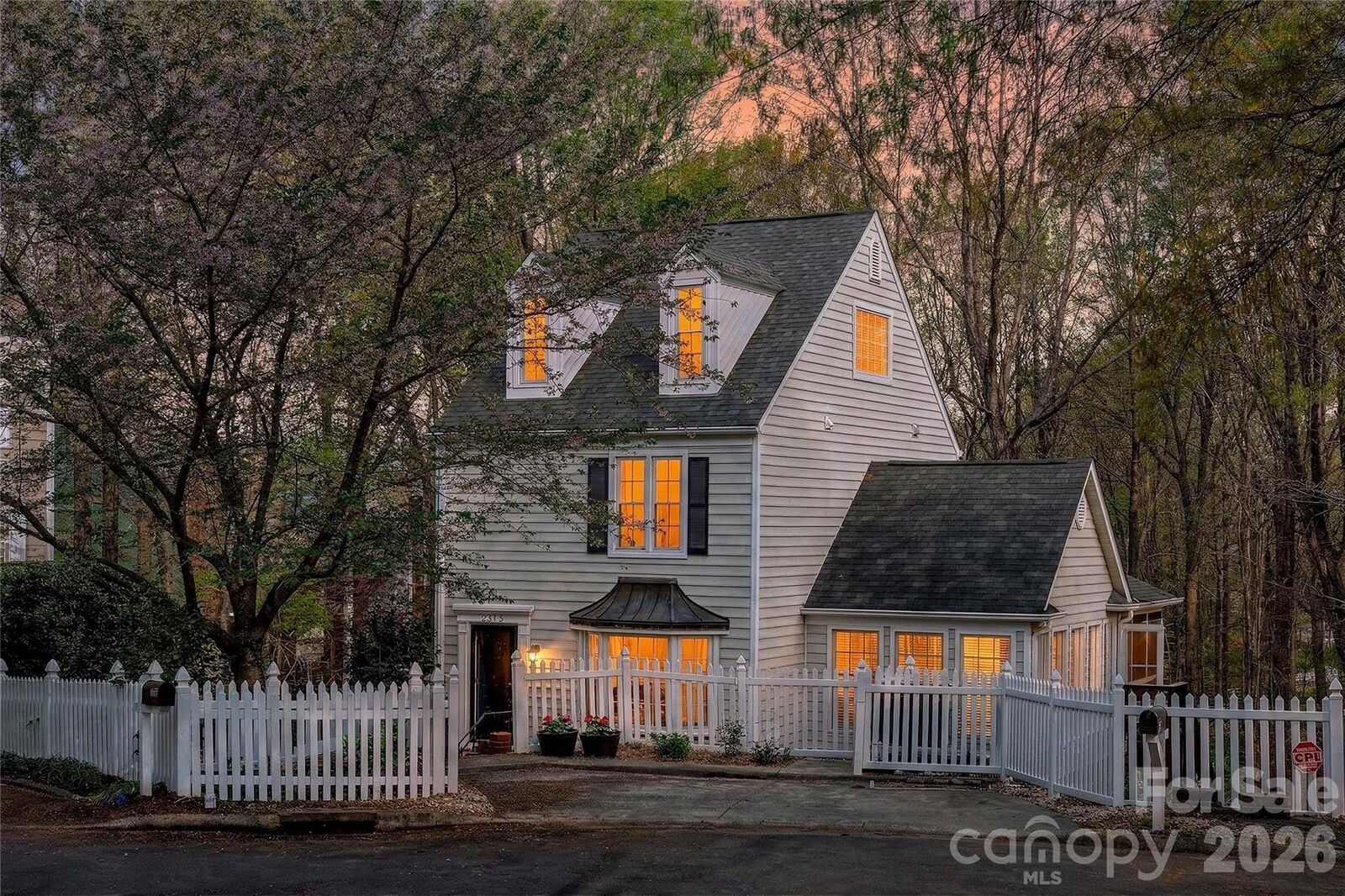 Property Photo:  2313 Wythe House Court  NC 28270 