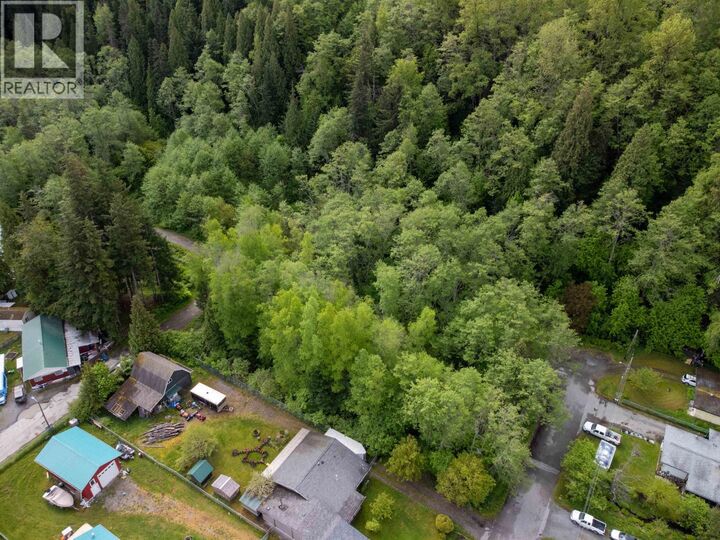 Property Photo:  Blk B Maple Street  BC V8G 3X5 
