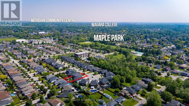 Property Photo:  135 Forest Ridge Court  ON L3C 0C2 