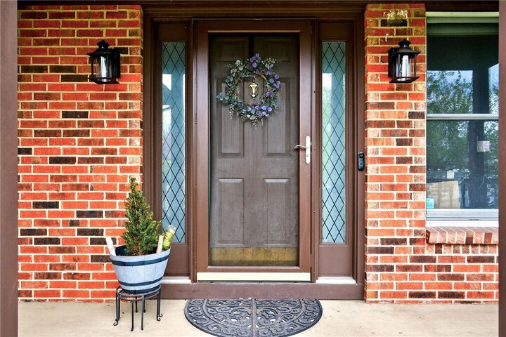 Property Photo:  4165 Summerfield Drive  OH 45432 