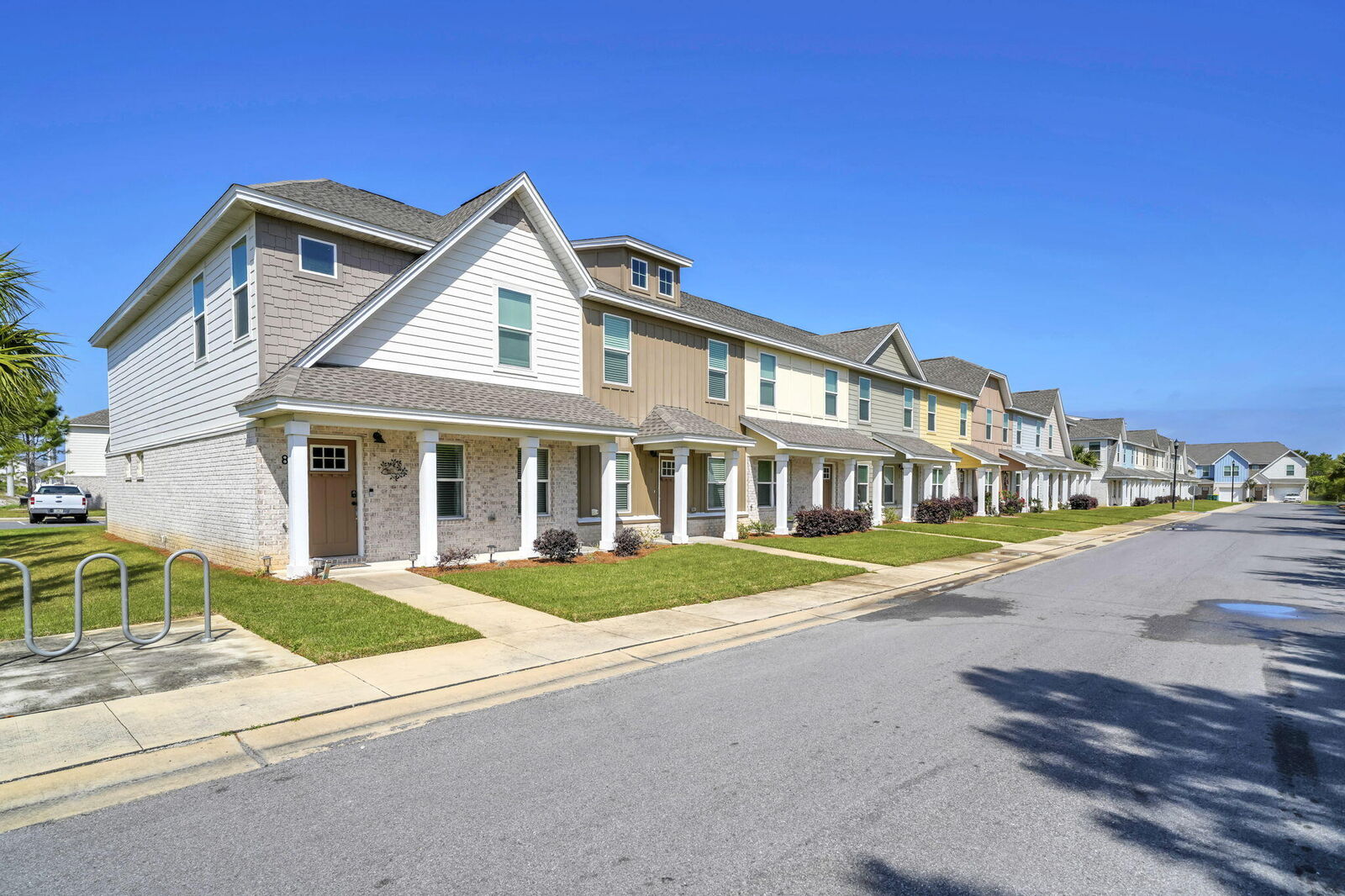 Property Photo:  400 Mattie M Kelly Boulevard 7  FL 32541 