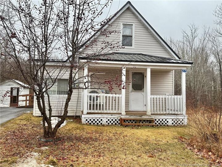 Property Photo:  21 Maple Street  NB E6J 1W1 