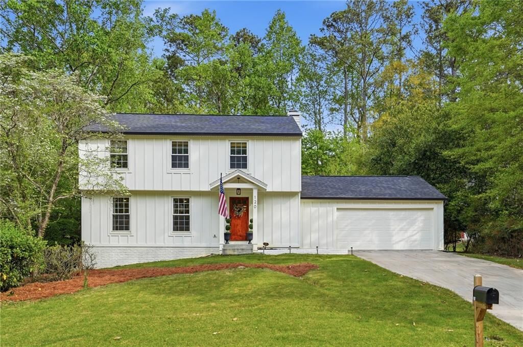 Property Photo:  120 Hillside Lane  GA 30076 
