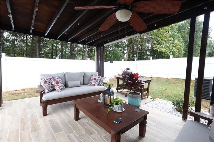 Property Photo:  225 Bella Vista Terrace  GA 30253 