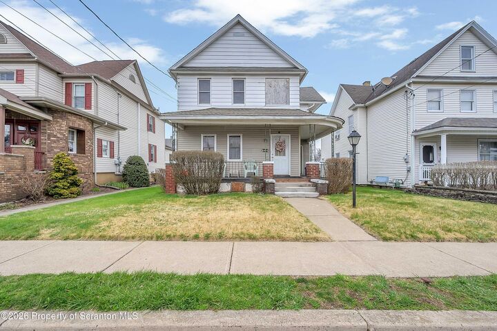 Property Photo: 1406 Dorothy Street PA 18504