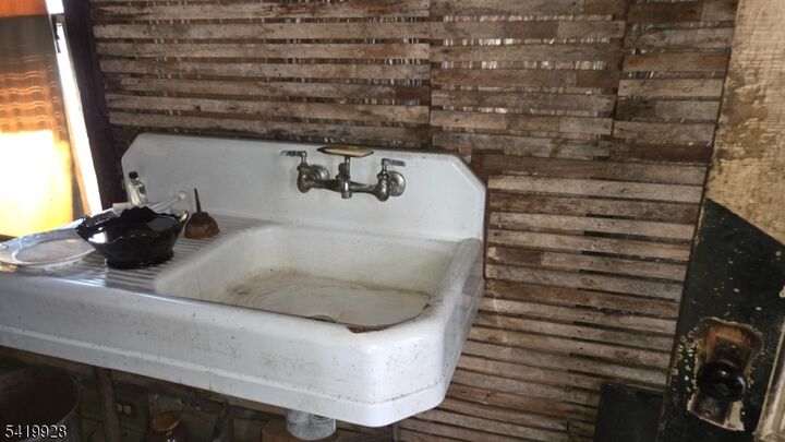 Property Photo: 163 Hamilton Ave NJ 07604