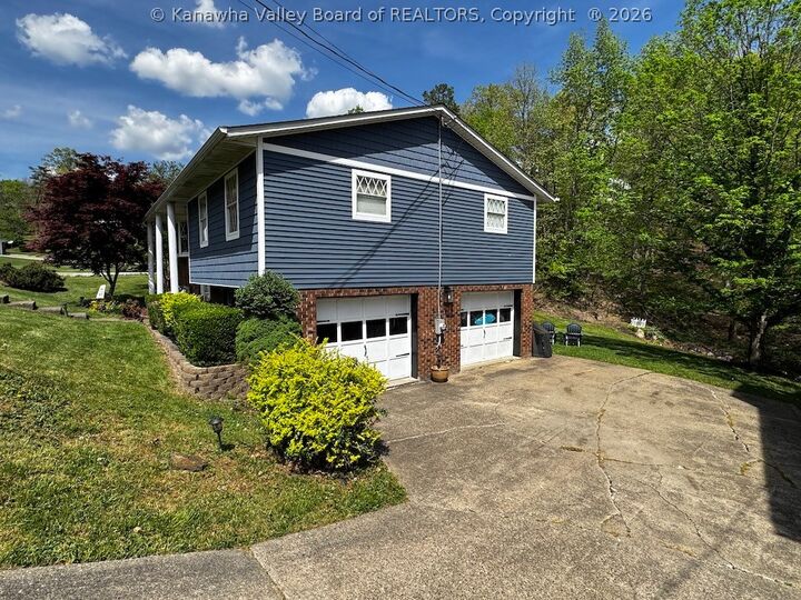 Property Photo:  48 Spruce Lane  WV 25159 