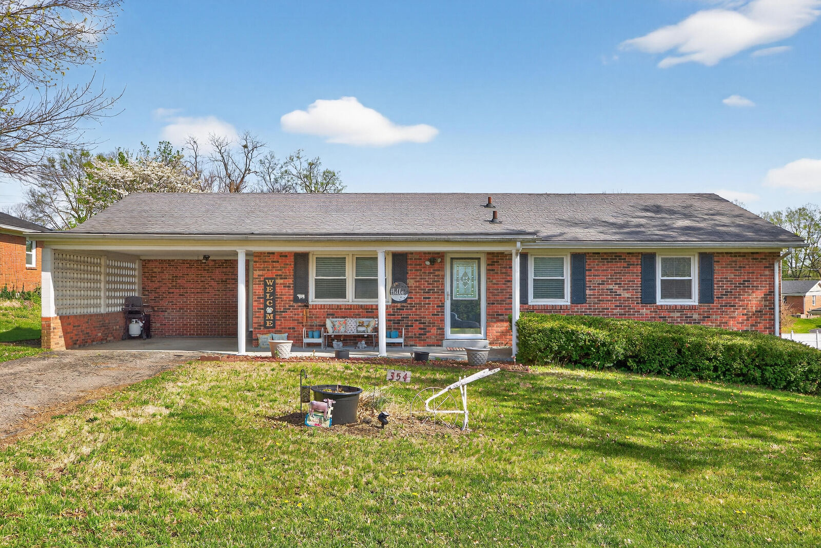 Property Photo:  354 Mark Avenue  KY 40422 
