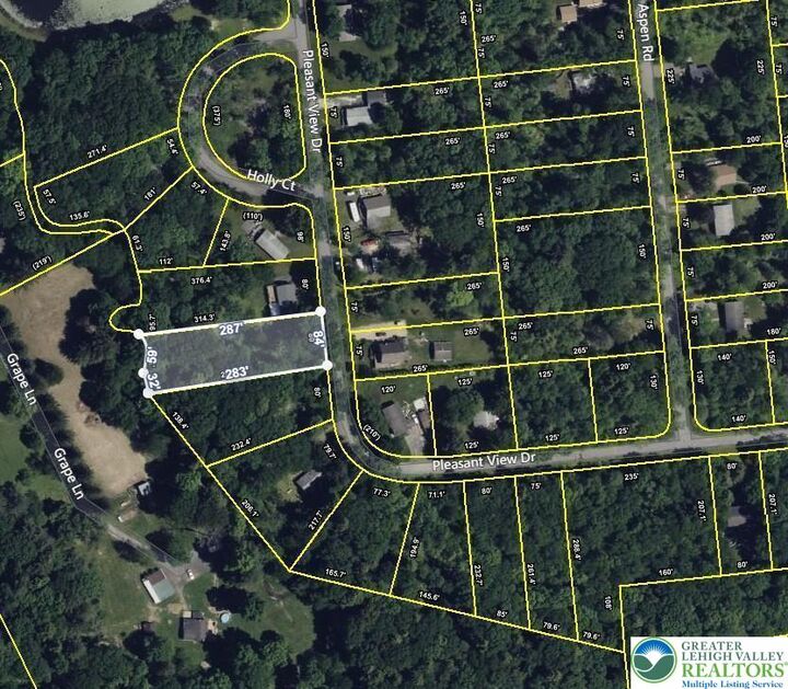 Property Photo:  3036 Pleasant View Drive C-28  PA 18058 