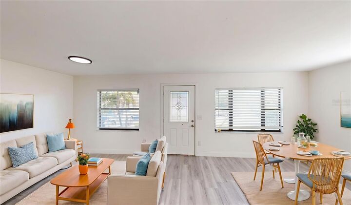 Property Photo: 4900 Elese Street FL 32811