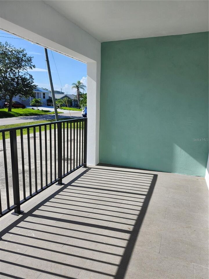 Property Photo:  2921 Vasco Street B  FL 33950 