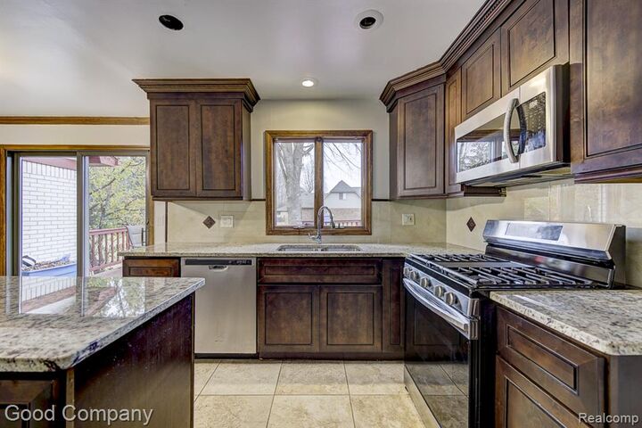 Property Photo:  38092 Westchester Road  MI 48310 3471 