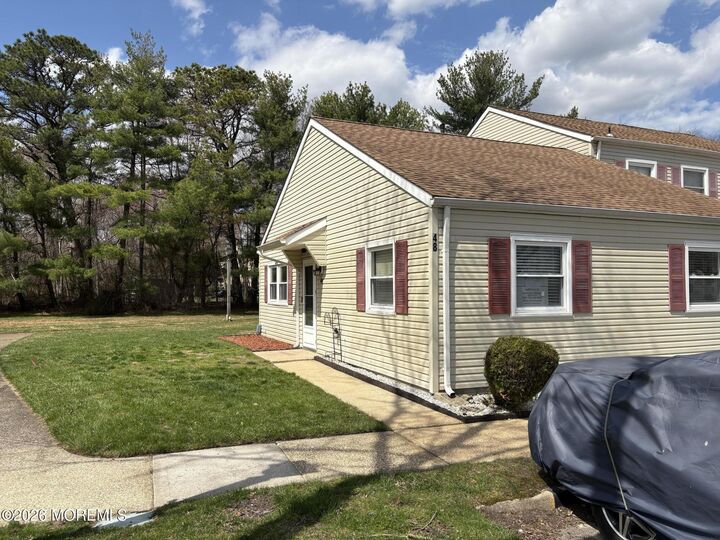 Property Photo: 48 S Seas Court NJ 08005