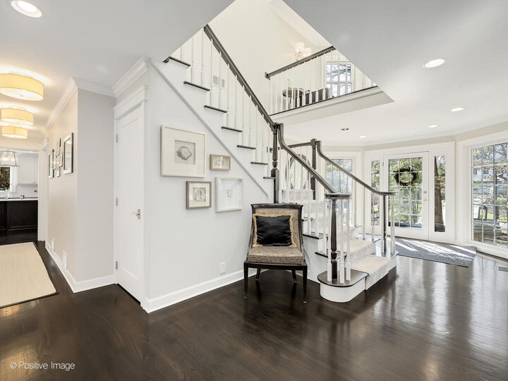 Property Photo:  11 W Birchwood Avenue  IL 60521 