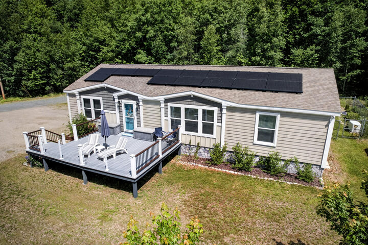 Property Photo:  112 Raccoon Cove Road  ME 04605 