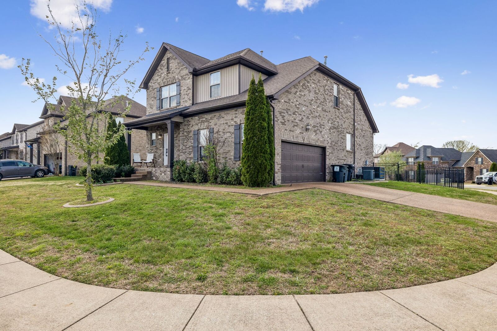 Property Photo:  101 Jameson Pl  TN 37075 