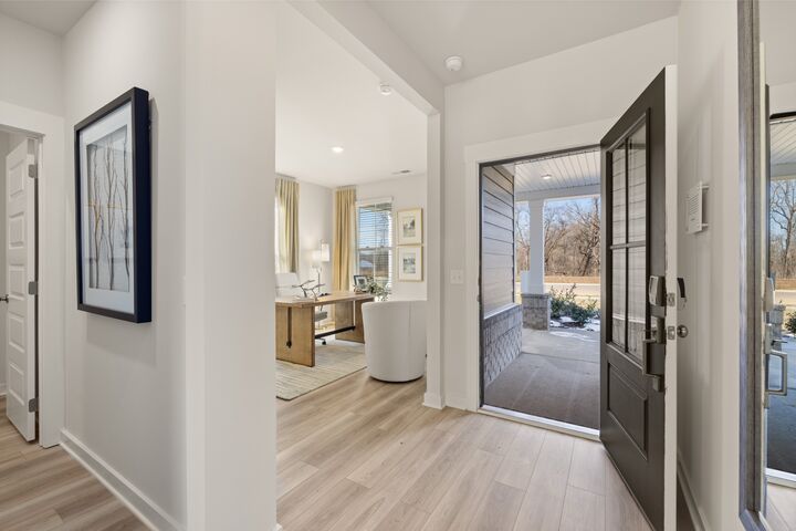 Property Photo:  216 Crown Gardens Ct  TN 37076 