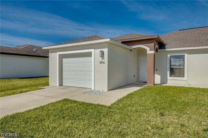 Property Photo:  3814/3816 SW 15th Place  FL 33914 