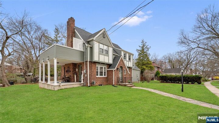 Property Photo: 157 Glenbrook Parkway NJ 07631