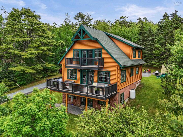 Property Photo: 12895 Peggys Cove Road NS B3Z 2K3
