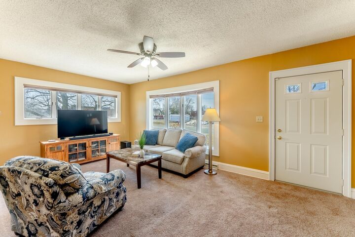 Property Photo:  3693 Laverne Avenue N  MN 55042 