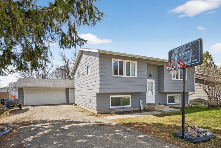 Property Photo:  507 3rd Avenue SW  MN 55944 