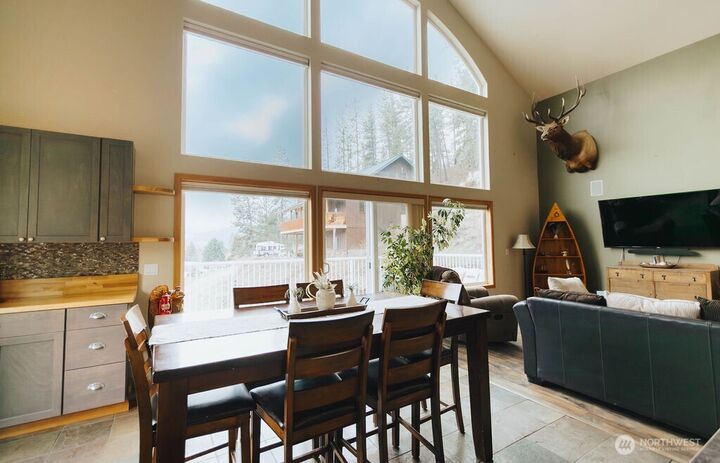 Property Photo:  267  Boone Avenue W  WA 98819 