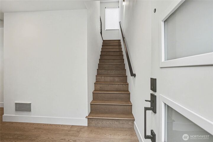 Property Photo: 933 N 91st Street B WA 98103