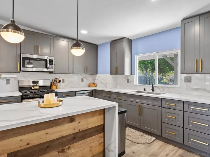 Property Photo:  4259 View Place  CA 92115 