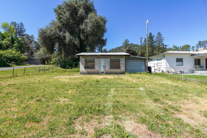 Property Photo:  15194 Wonderland Boulevard  CA 96003 
