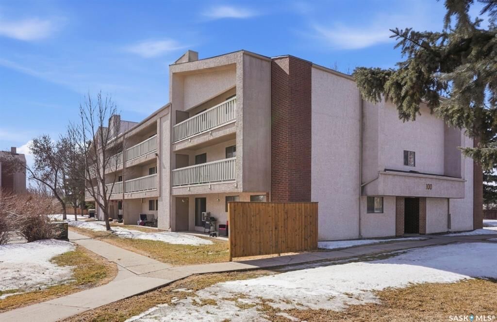 Property Photo:  310 Stillwater Drive 135  SK S7J 4H7 