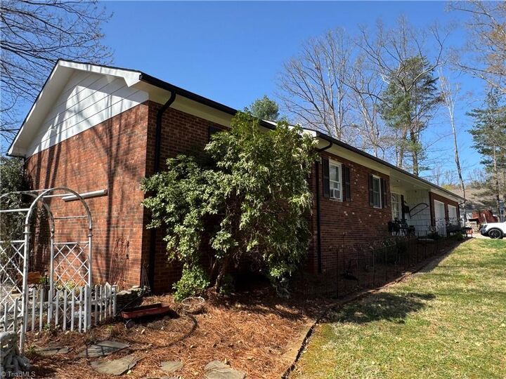 Property Photo: 357 Holly Hill Street NC 28659